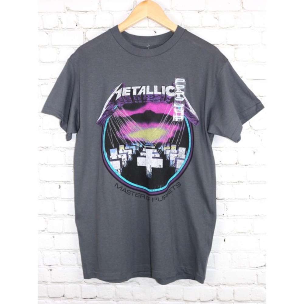 Metallica Master of PuppetsGraphic T Shirt Mens